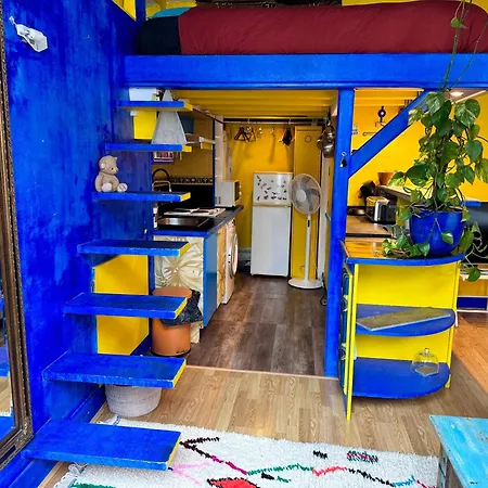 Apartment Centre De *